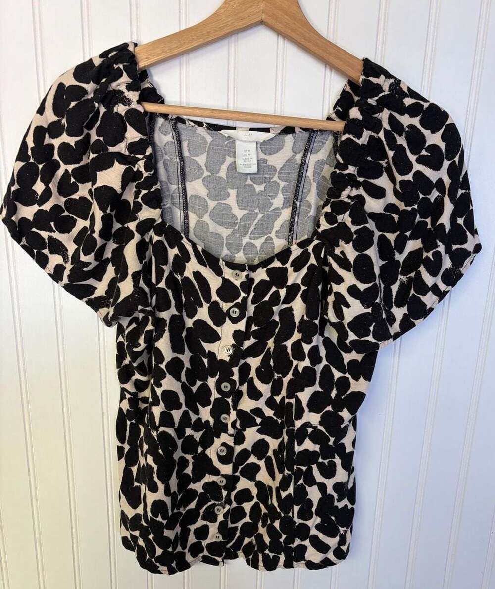 H&M Women's Animal Print Square Neck Puff Sleeve Button-Down Blouse